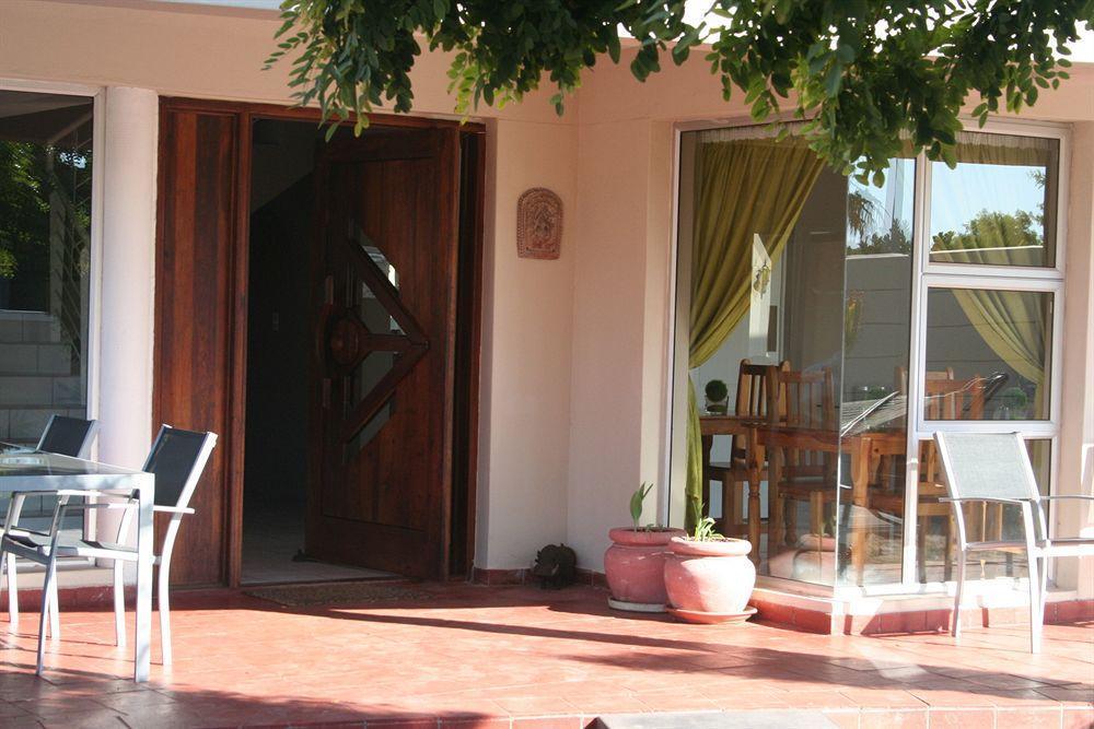 Colors Of Cape Town Lodge Exterior foto